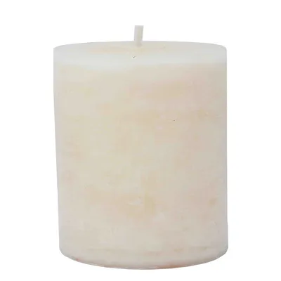 Produktbild von Stumpenkerze trendig champagner durchgefärbt aus Paraffin Höhe 10cm