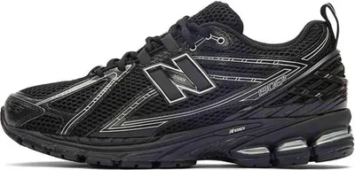 Produktbild von New Balance Sneakers M1906RCH in Black color size 44
