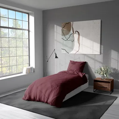 Produktbild von Livessa Renforcé Bettwäsche 155x220 cm mit Kissenbezug 80x80 cm, 100% Baumwolle – Bettbezug mit Reißverschluss, Bordeaux