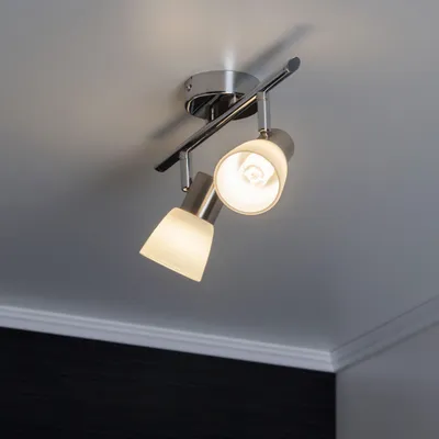 Produktbild von BRILLIANT LED Spotrohr Janna | zeitloser Deckenstrahler | 2-flammig | Metall/Glas | eisen/chrom/weiß | Köpfe schwenkbar | 2x E14 max 40 W