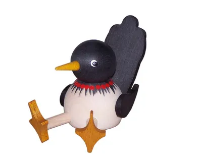 Obrázok produktu pre Celoročná dekorácia straka sediaca farebná výška 7cm NOVINKA