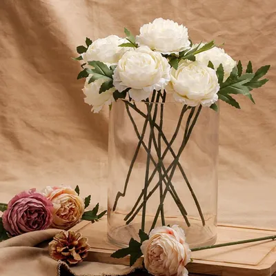 Image de Roses de Pâques, fleurs artificielles - 6 pièces - Bouquet blanc - En soie - Décoration pour la maison - Mariage - Aspect naturel