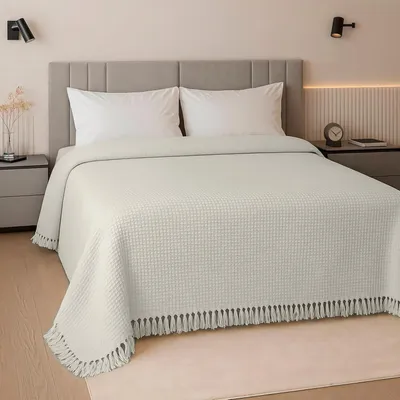 Produktbild von Tagesdecke aus 100% Baumwolle 220x240 - Kuscheldecke in Weiß