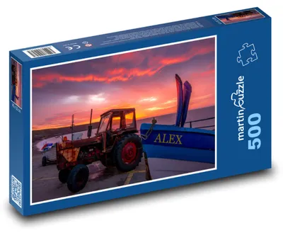 Produktbild von martinpuzzle - Puzzle 500 Teile - Traktor und Sonnenuntergang im Hafen