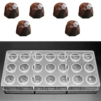 Obrázok produktu pre Forma na čokoládu, polykarbonát, futbal, 21 polguľôk, priehľadná