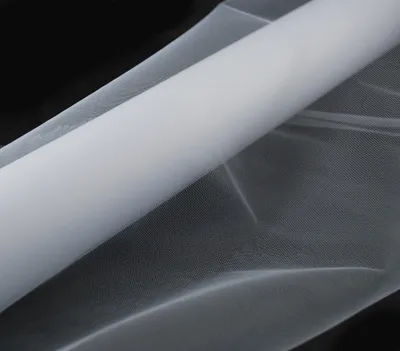 Produktbild von Tüll in weiss 70 cm x 20 m Tüllstoff - Rolle