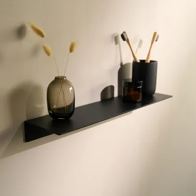 Productafbeelding van Designfabrik Hamburg: Wandplank | 42 cm, zwart | Plakplank, geen boren nodig
