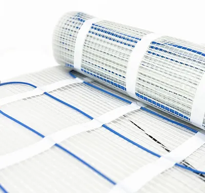 Obrázok produktu pre Elektrické podlahové kúrenie s výkonom 200 W/m² a vykurovacou rohožou o rozlohe 12,0 m²