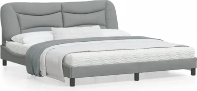 Produktbild von Design Bettgestell mit Kopfteil Hellgrau 180x200 cm Stoff, Klassische Betten 2024 Neu