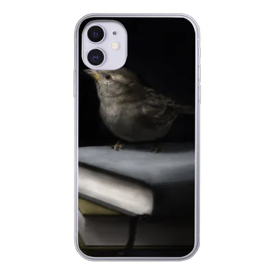 Produktbild von MuchoWow® Handyhülle Schutzhülle Hülle für iPhone 11 Vogel - Bücher - Porträt Silikon Softcase Handy Hülle - Handytasche