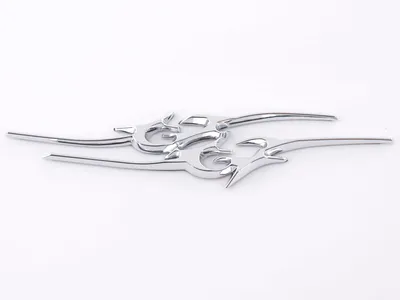 Produktbild von Aufkleber Chrom 3D Car Logo Motiv Tribal III 135x30 mm chrom