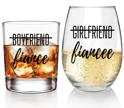 Immagine prodotto di Set regalo di bicchieri per vino e whisky, ideale per coppie