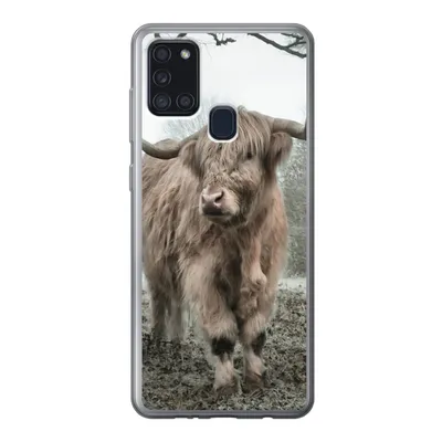 Produktbild von MuchoWow® Handyhülle Schutzhülle Hülle für Samsung Galaxy A21s Schottische Highlander - Natur - Herbst - Tiere - Wildtiere - Wald Silikon Softcase Handy Hülle - Hartschale