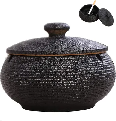 Produktbild von Keramik-Aschenbecher mit Deckel, Winddicht, Zigarettenaschenbecher für drinnen und draußen, Asche-Halter für Raucher, Schreibtisch Rauchen als Dekoration für Zuhause und Büro schwarz
