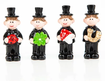 Produktbild von 4 Schornsteinfeger Figuren 5cm Kaminkehrer mit Glückssymbolen