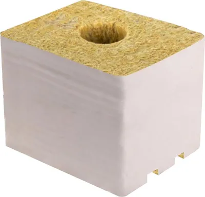 Produktbild von 40x Steinwolle Pflanzenwürfel Cannabis 15x10x10cm Loch 36x40mm Hydroponik Grow