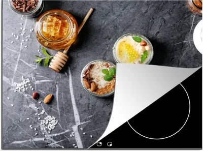 Obrázek produktu pro KitchenYeah® Deska na sporák med - koření - kuchyň - mramor, 59x52cm, dekorace do kuchyně, keramický kryt varné desky, krycí deska na varnou desku