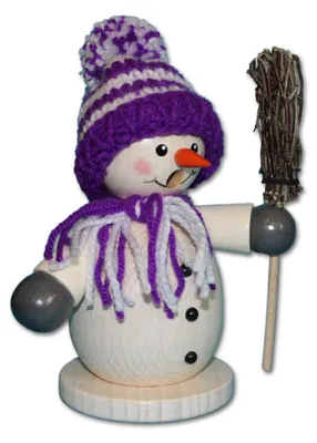 Produktbild von Holzwaren Egermann Räucherfigur aus Holz - Schneemann mit Besen - in Lila - ca. 15cm - 963