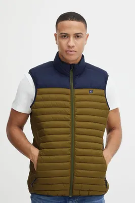 Produktbild von Blend 20715259 Outerwear Herren Weste Steppweste Outdoor Weste leicht gesteppte Winterweste mit Stehkragen und Color-Bock Optik Regular Fit