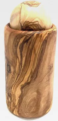 Produktbild von D.O.M. Urne aus Olivenholz mit Kugelverschluss aus Olivenholz bis ca. 15 kg Lebendgewicht - Mit Gravur