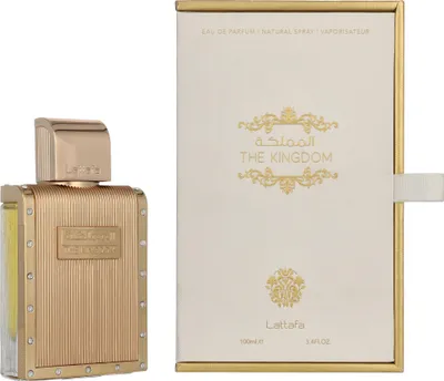 A perfume bottle and its packaging are displayed side-by-side against a white background.