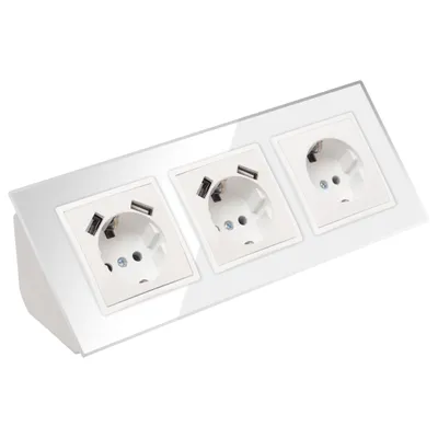 Produktbild von Glas Ecksteckdose 3-fach Steckdose mit USB und Schuko Steckdose Steckdosenblock 45° Verteilerdose weiß.