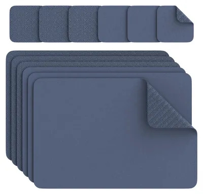 Imagen del producto de Juego de mesa de 12 piezas de imitación cuero, compuesto por 6 individuales de 44,5x30 cm y 6 posavasos de 10x10 cm. Superficie antideslizante, resistente al agua, fácil de limpiar, color azul oscuro