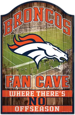 Produktbild von NFL Denver Broncos Fan Cave No Off Season Wood Sign Holzschild Holz 43x28cm