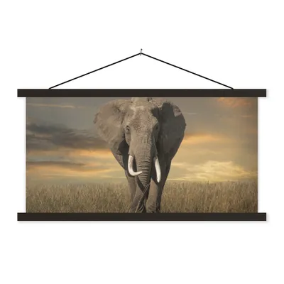 Produktbild von MuchoWow® Textilposter Elefant - Tiere - Gras - Natur 60x30 cm mit schwarzem Rahmen - Textilien