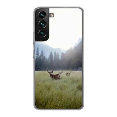 Produktbild von MuchoWow® Handyhülle Schutzhülle Hülle für Samsung Galaxy S22 Plus Wald - Hirsche - Nebel Silikon Softcase Handy Hülle - Schutzabdeckung