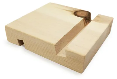 Image de Support pour smartphone et tablette en bois de cèdre.