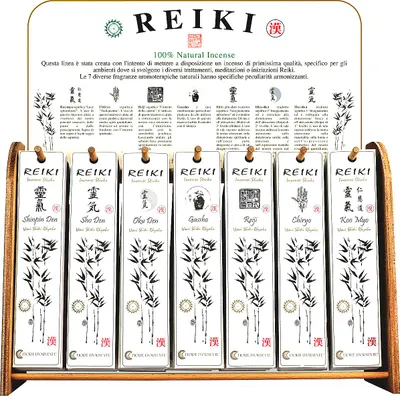 Produktbild von Fiore dOriente - Reiki Natur Räucherstäbchen Set 7 Düfte mit 2 Räucherstäbchenhaltern