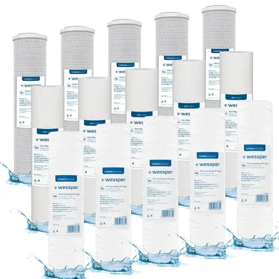 Immagine prodotto di Set da 15 filtri per acqua Wessper da 10 pollici – 5 filtri antisedimenti da 5 µm + 5 filtri in schiuma + 5 filtri a carbone attivo – Cartucce universali