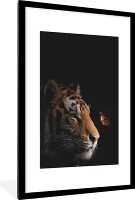 Produktbild von MuchoWow® MuchoWow® Gerahmtes Poster Tiger - Schmetterling - Schwarz 60x90 cm - Poster mit zchwarzem Bilderrahmen - Dekoration - Wandposter Wohnzimmer - Hochwertig