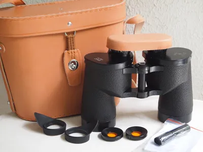 Produktbild von 12x42 Militär Marine Fernglas mit vergüteter Optik, Strichplatte und Zubehör