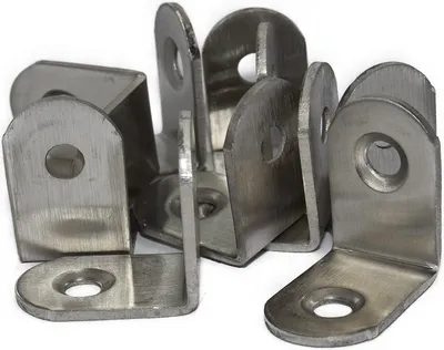Produktbild von Edelstahl Winkel 25x25x16mm (VE 10 Stück) Lochwinkel Montagewinkel