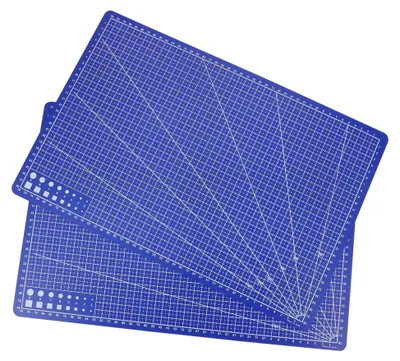 Produktbild von Selbstheilende PVC Schneidematte A3 mit Skala für Bastel- und Nähprojekte