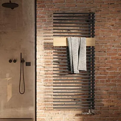 Productafbeelding van Kermi Credo, badradiator, halfrond, 45 x 100 cm, voor rechts