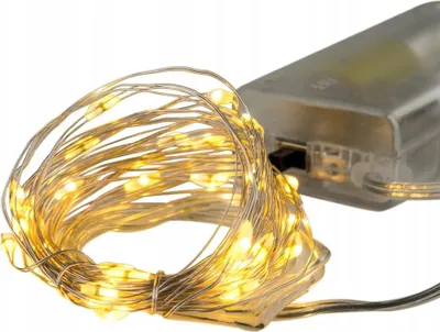 Zdjęcie produktu dla Lampki Led Na 2M Ciepłym Przewodzie Do Dekoracji I Na Imprezy, Zasilane Bateriami