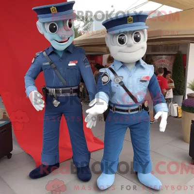Productafbeelding van Marinemessenwerper REDBROKOLY mascottekostuum gekleed met een moederjeans en riemen