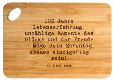 Produktbild von Mr. & Mrs. Panda Schneidebrett Spruch 102. Geburtstag Glück - Transparent - Geschenk, Frühstücksbrett, Alter, Glückwunsch, Jubilar, schneidunterlage, Ehrentag, Holzbrett