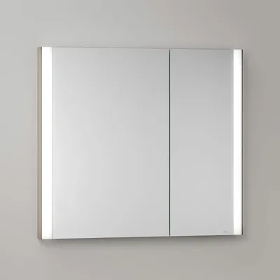 Imagen del producto de Keuco Royal Metis, mueble de espejo empotrado con iluminación LED, dimensiones 80 x 71 cm, con 2 puertas asimétricas
