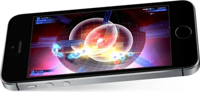 Produktbild von Apple iPhone SE, 10,2 cm (4"), 640 x 1136 Pixel, 16 GB, 12 MP, iOS 9, Schwarz, Grau