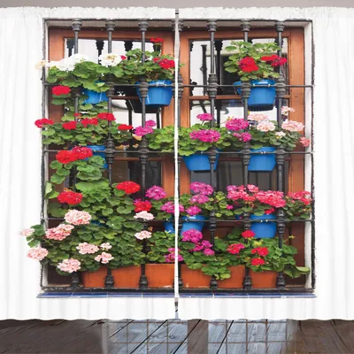 Produktbild von ARANDE Pelargonien Gardine, Alte Holzfenster mit Terrakotta-Blumentöpfen und bunten blühenden Blumen, 280 x 260 cm, Mehrfarbig