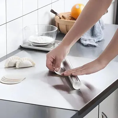 Produktbild von Famanu Schneidebrett mit Rand - 50x40x1,5 cm - Multifunktionales Küchen-Schneide- und Backbrett