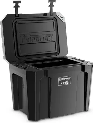 Zdjęcie produktu dla Lodówka turystyczna Petromax 25 litrów czarna KX25-BLACK do kempingu, wędkowania i pikniku / Niezależna od zasilania elektrycznego