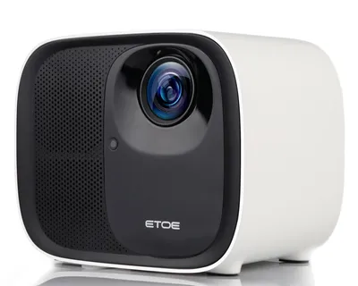 Imagen del producto de Proyector inteligente ETOE 1080P, videoproyector con enfoque automático y corrección trapezoidal, Android TV 11.0, dos altavoces de 10W, certificado para Netflix, Chromecast inalámbrico, proyector de películas con funda de transporte, color blanco