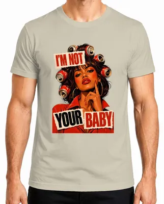 Imagen del producto de Camiseta para hombre con el texto: "No soy tu bebé rockabilly, pin-up, señora", con un toque de sarcasmo. Talla L
