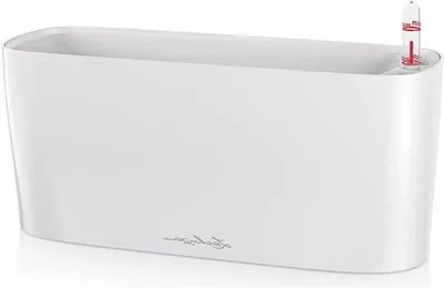 Image de Ensemble de pots en plastique blanc avec système d'arrosage