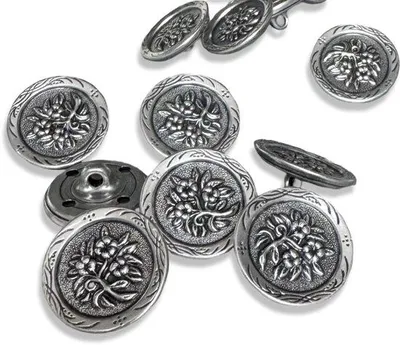 Immagine prodotto di Antichi bottoni a forma di fiore color argento, 18 mm, metallo